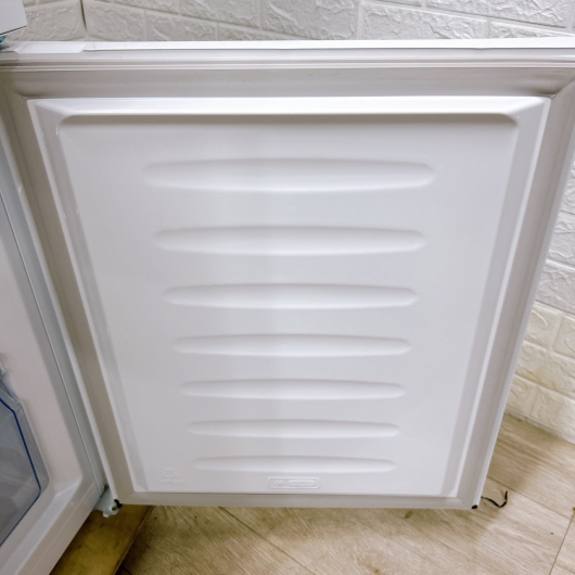 ハイセンス HR-D1701W 一人暮らし単身用冷蔵庫 175L K092217