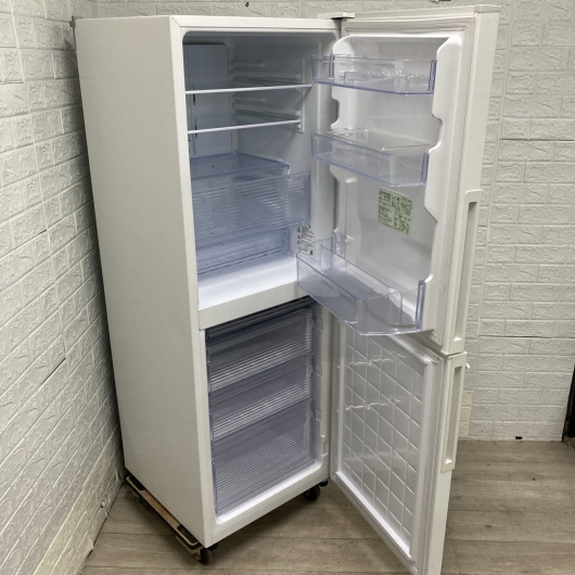 シャープ SJ-PD28F-W 一人暮らし単身用冷蔵庫 280L MKT1107120