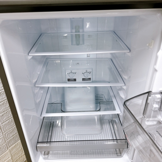 ミツビシ MR-P15H-H 一人暮らし単身用冷蔵庫 146L T01231