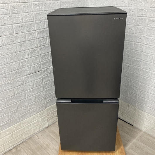 シャープ SJ-D15J-H 一人暮らし単身用冷蔵庫 152L MKT102411