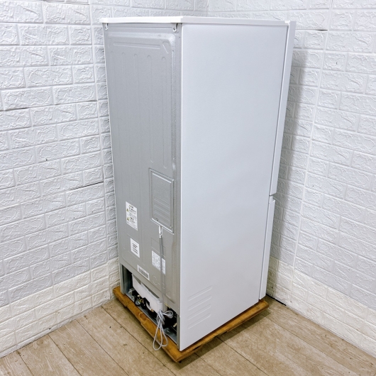 アクア AQR-20P(W) 大型冷蔵庫 200L CS03318