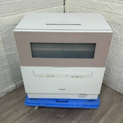 Panasonic パナソニック 電気食器洗い乾燥機 NP-TA4-C 2023年製