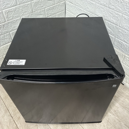 ニトリ BR2C02 BK 一人暮らし単身用冷蔵庫 45L B08021
