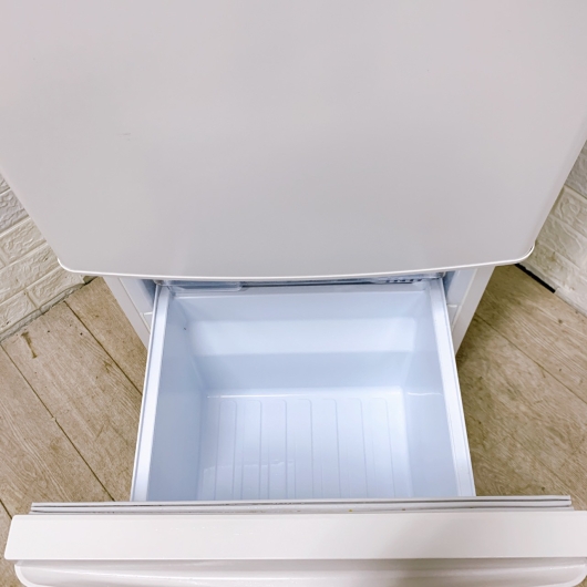 ミツビシ MR-P15G-W 一人暮らし単身用冷蔵庫 146L B12143