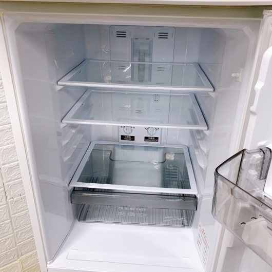 ミツビシ MR-P15EG-W 一人暮らし単身用冷蔵庫 146L B122625