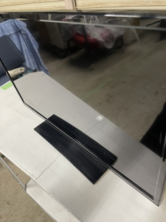 レボリューション 28型 液晶テレビ ZM-28TV  2015年製