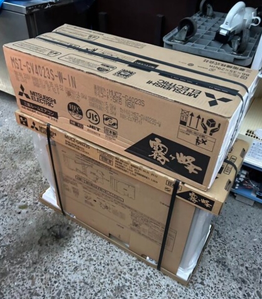 【新品未使用】MITSUBISHI 三菱 ミツビシ 4.0kW ルームエアコン MSZ-GV4023S-W 2023年製