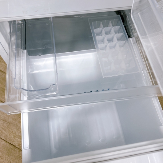 ヤマダ YRZ-F15J 一人暮らし単身用冷蔵庫 156L B12213