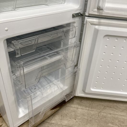 アイリスオーヤマ KRSD-14A-W 一人暮らし単身用冷蔵庫 142L CRK11189